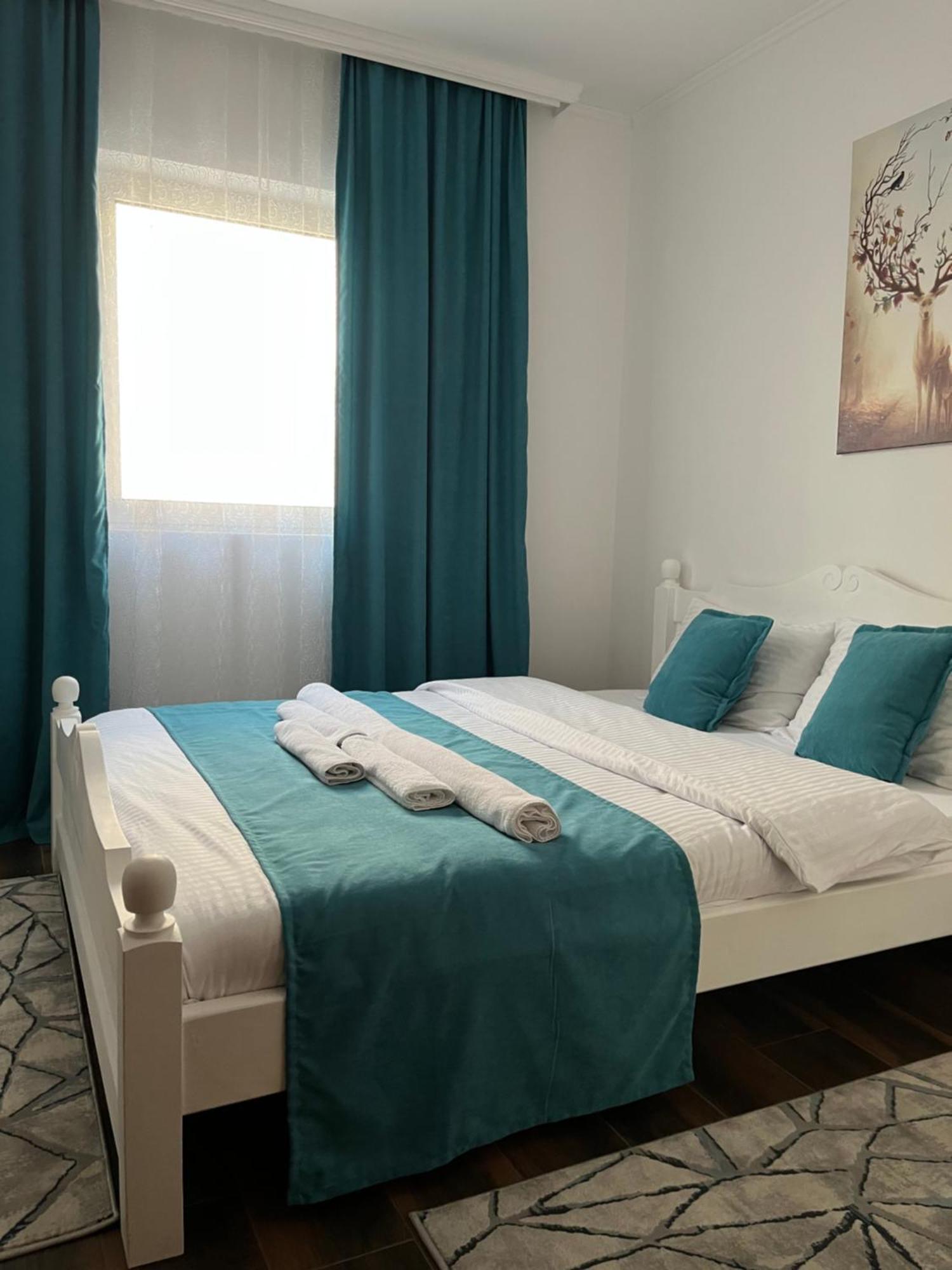 Airport Sky Apartments Lux 贝尔格莱德 外观 照片